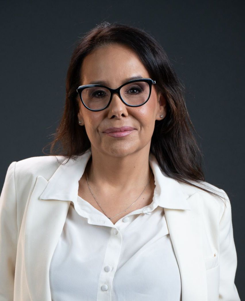 Maria Cristina Santiago (Kiu)